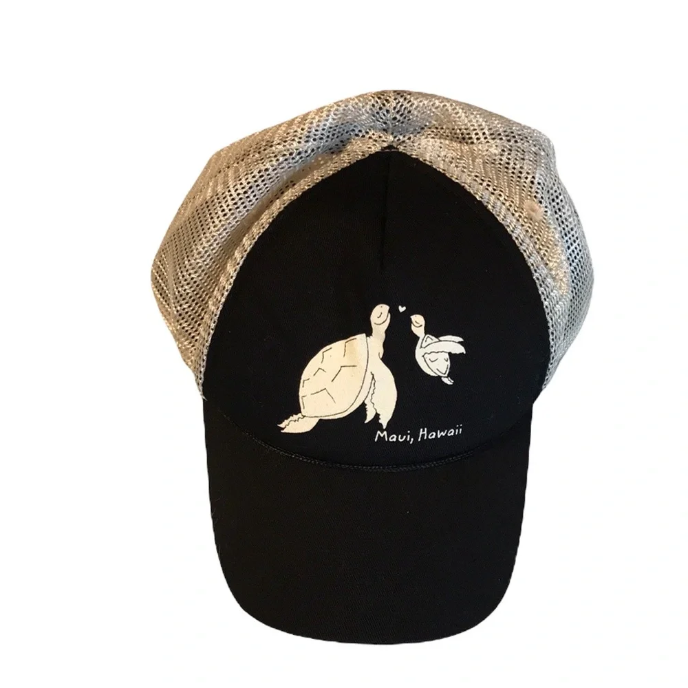 NWT! “Maui, Hawaii” kids hat